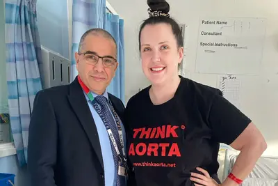 Patient pioneer reunited with surgeons at national conference
