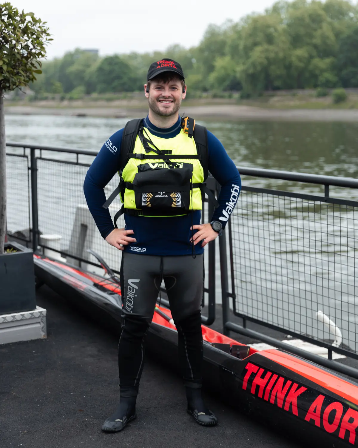 Round-Britain kayaker meets HM Lord Lieutenant of Caithness