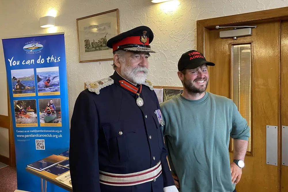 Round-Britain kayaker meets HM Lord Lieutenant of Caithness